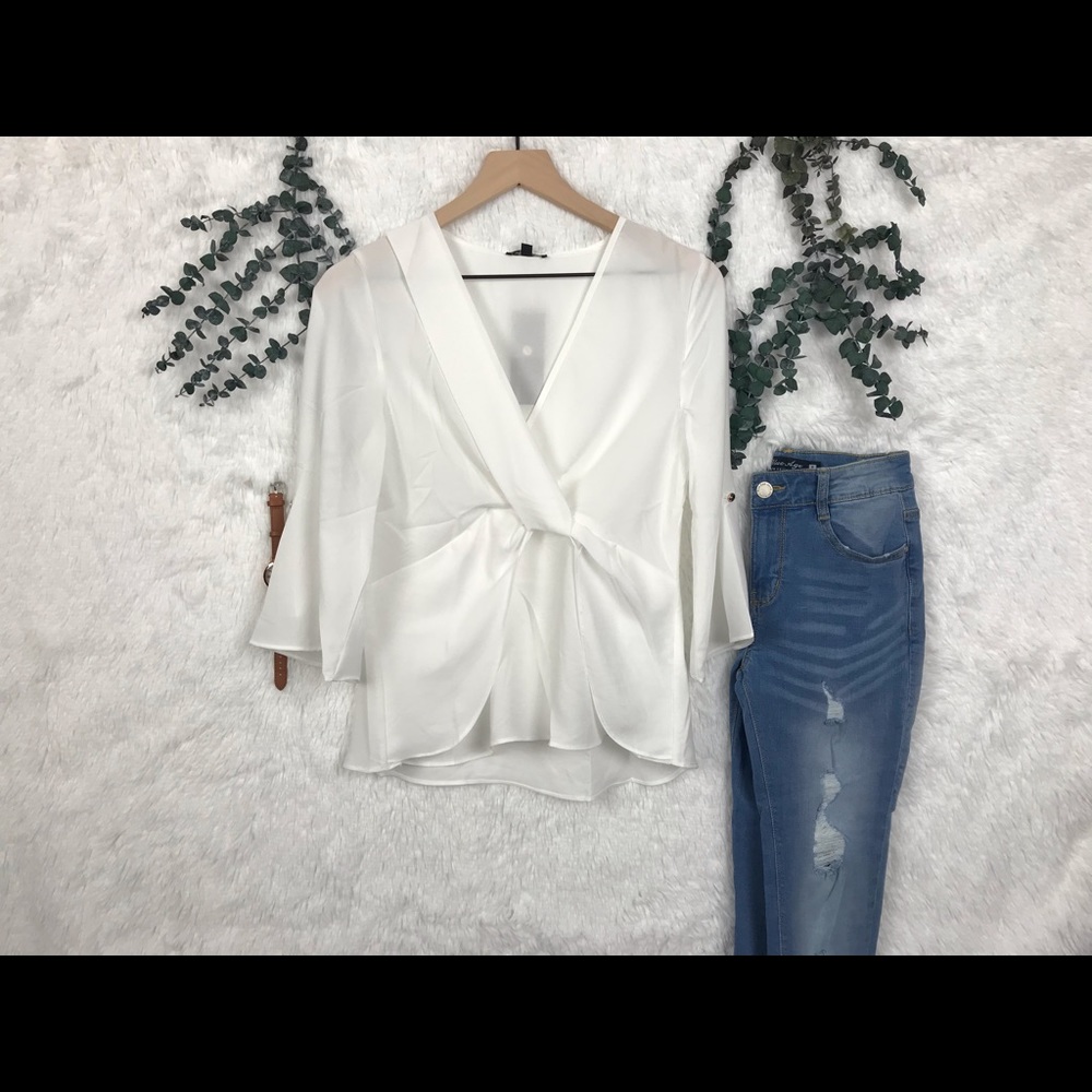 Stunning white blouse top
